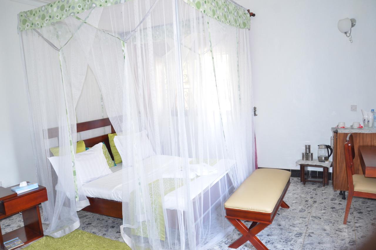 Sheevy"S Bed N Breakfast Fort Portal 외부 사진