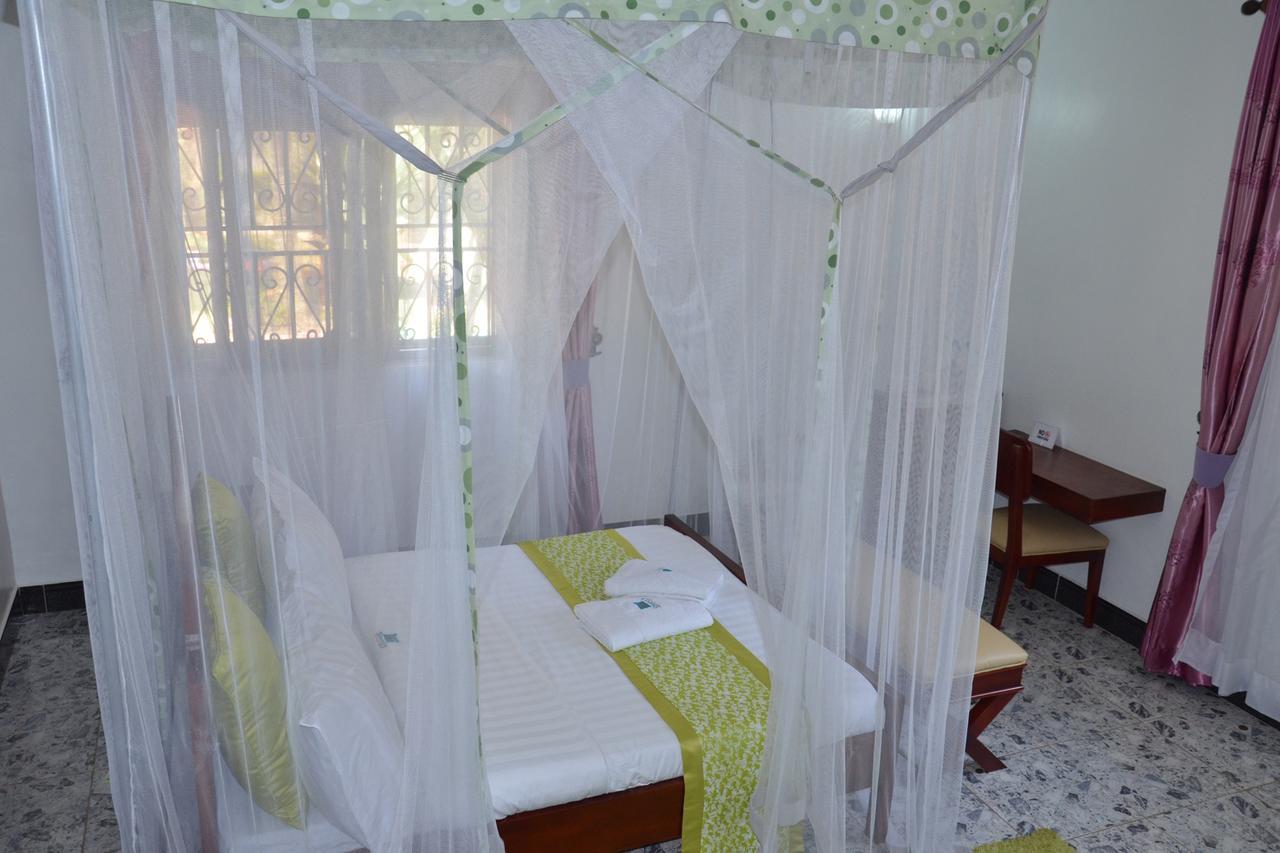 Sheevy"S Bed N Breakfast Fort Portal 외부 사진